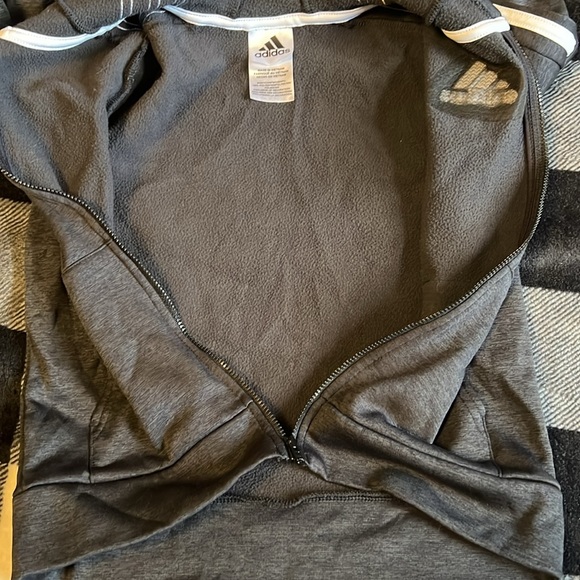 Adidas Track Jacket / Sweatshirt. Size 6. - Picture 11 of 11